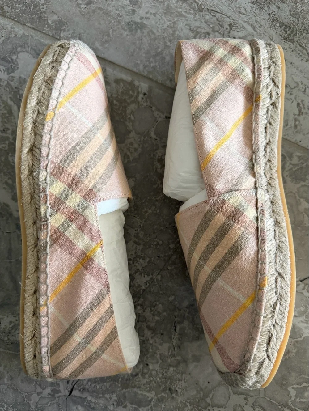 Burberry Mews Check Espadrille Flats Plaid SlipOn, Teacup IP Check, Size 38, NWT